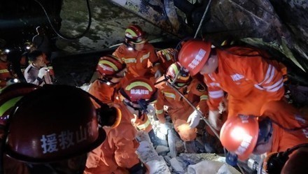 液體硅膠廠家心系地震災區(qū)，祈禱平安